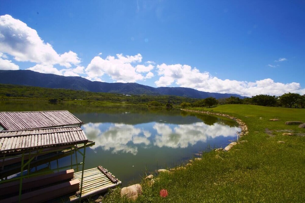 Locking Taitung B&B