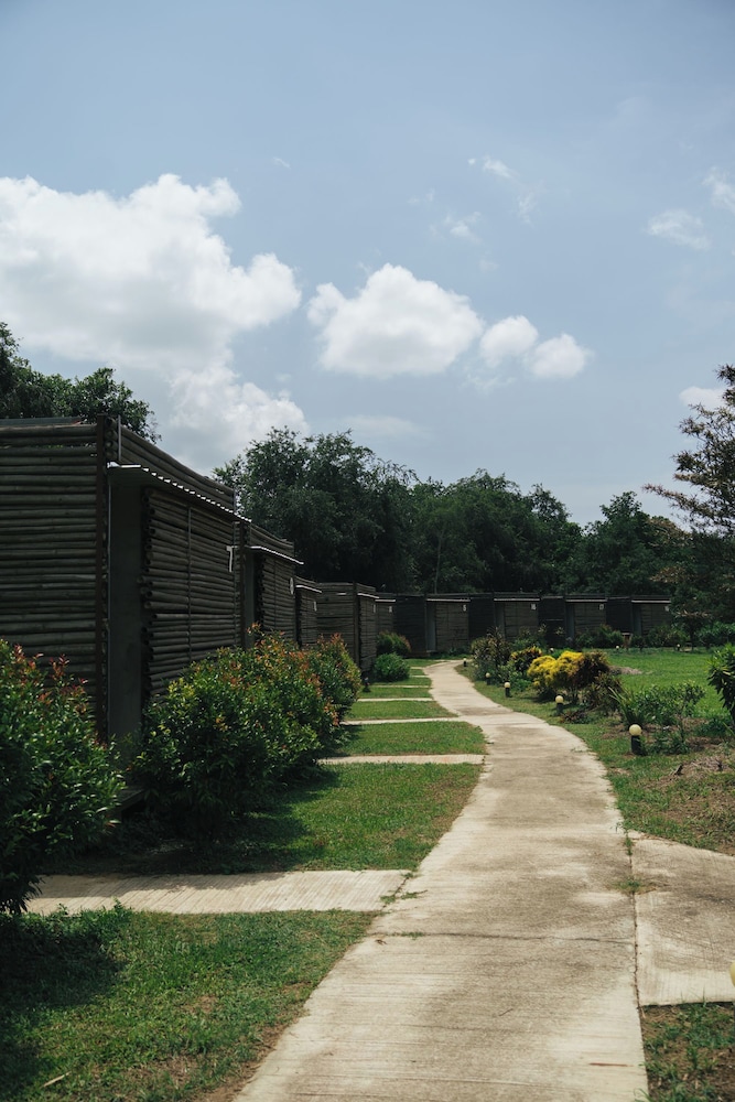 Chong Khaep Aingkwai Resort