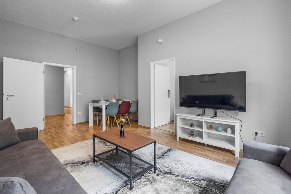 Domloge Lofts & Apartments