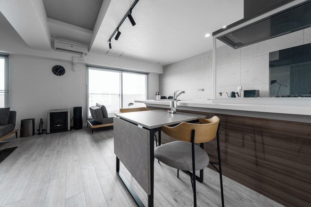 LUXIA 503