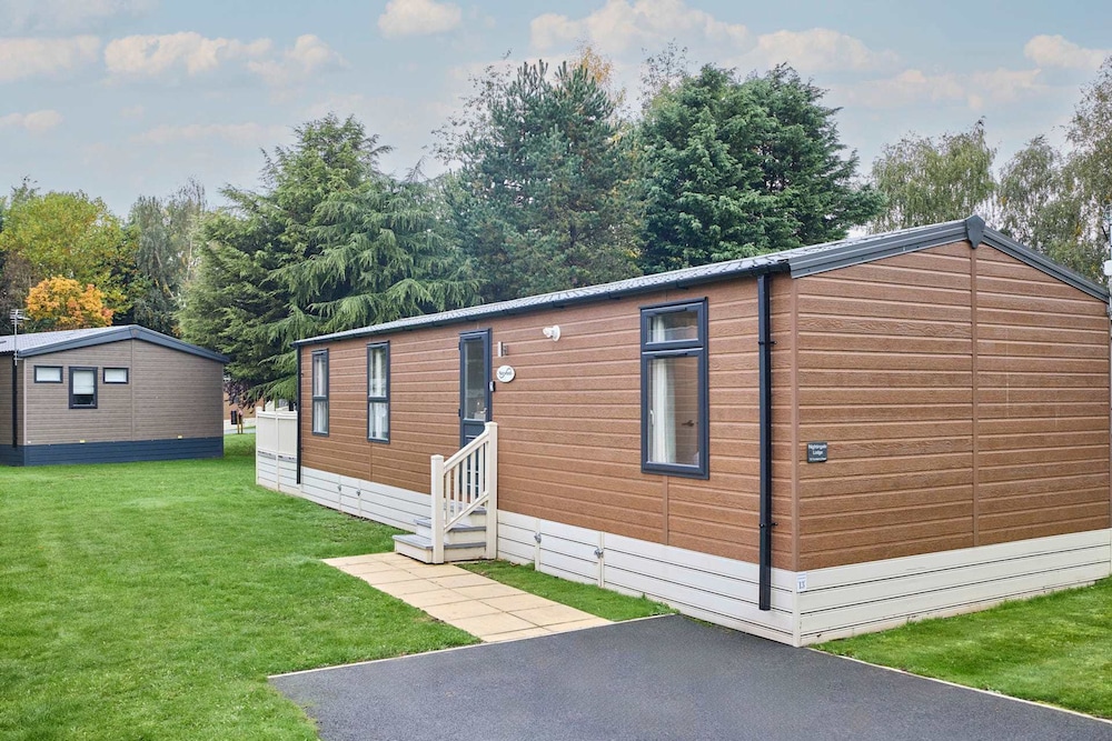 Host Stay Nightingale Lodge