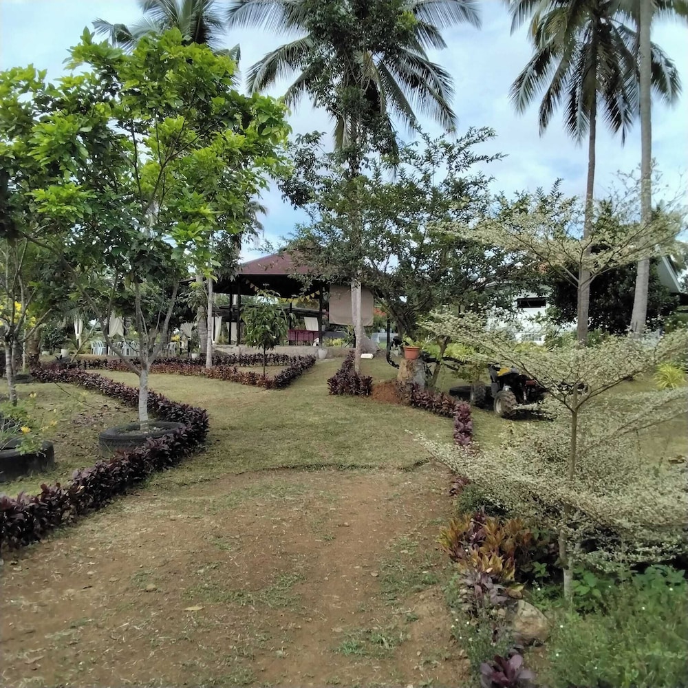 Asuneus Farm