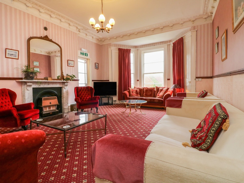 Beaufort House