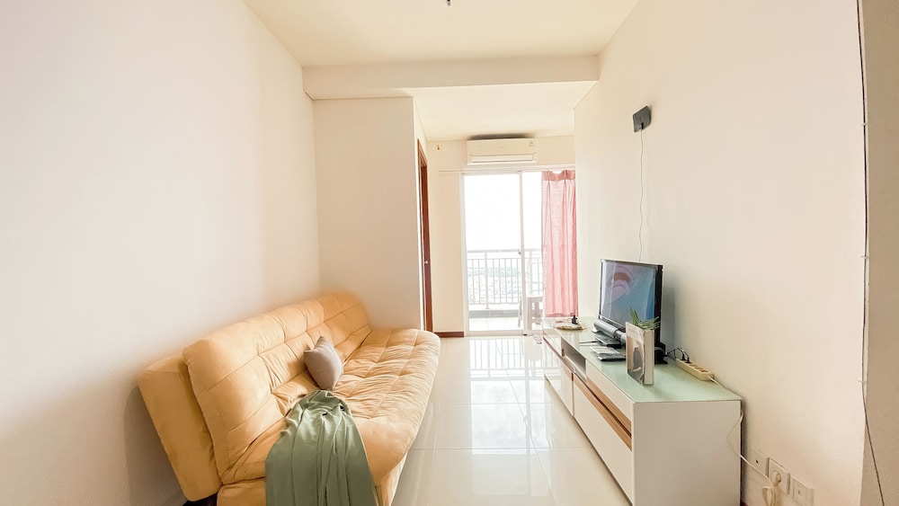 Best View 2BR Green Bay Condominium Apartment