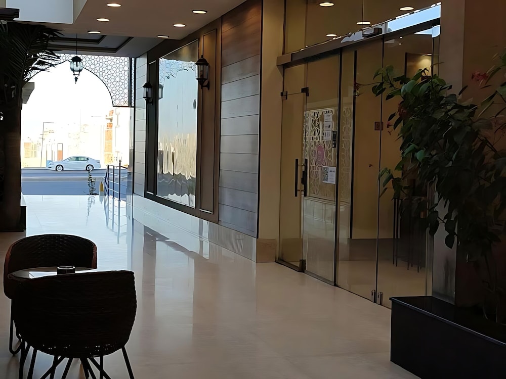 Kayan Serviced Apartments