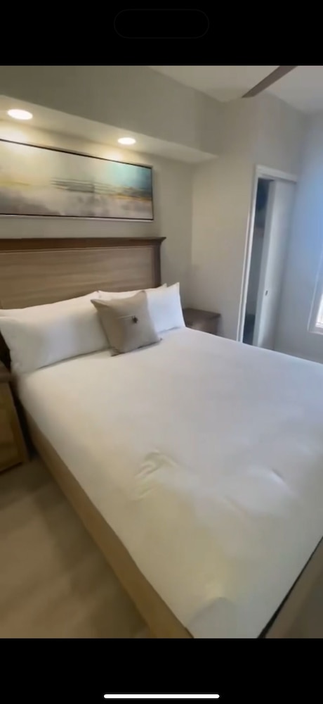 Tuttle Orlando Villa