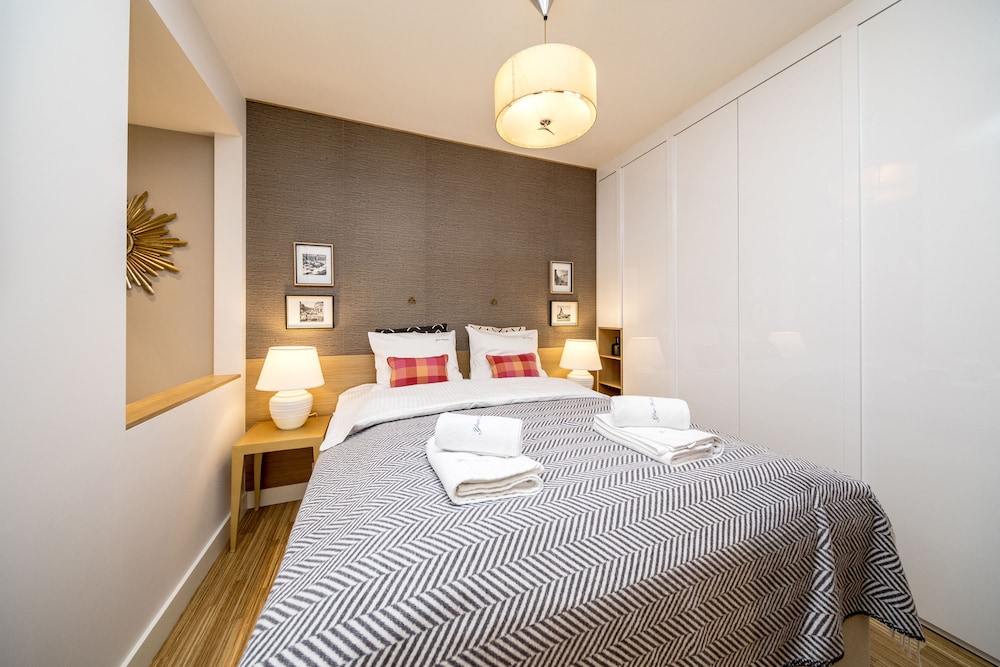 Golden Apartament by Your Freedom view 2