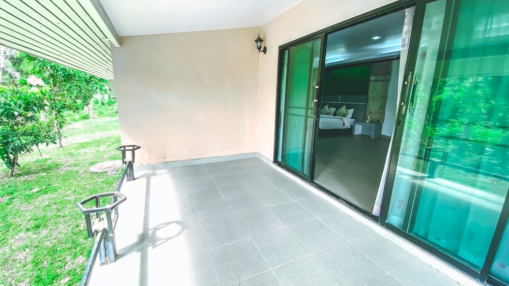 Muak Lek Forest Resort