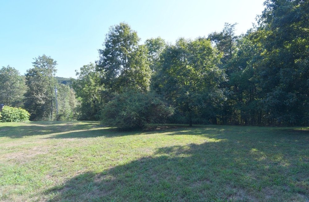 Whispering Hills - Couples Getaway - Property Image 20