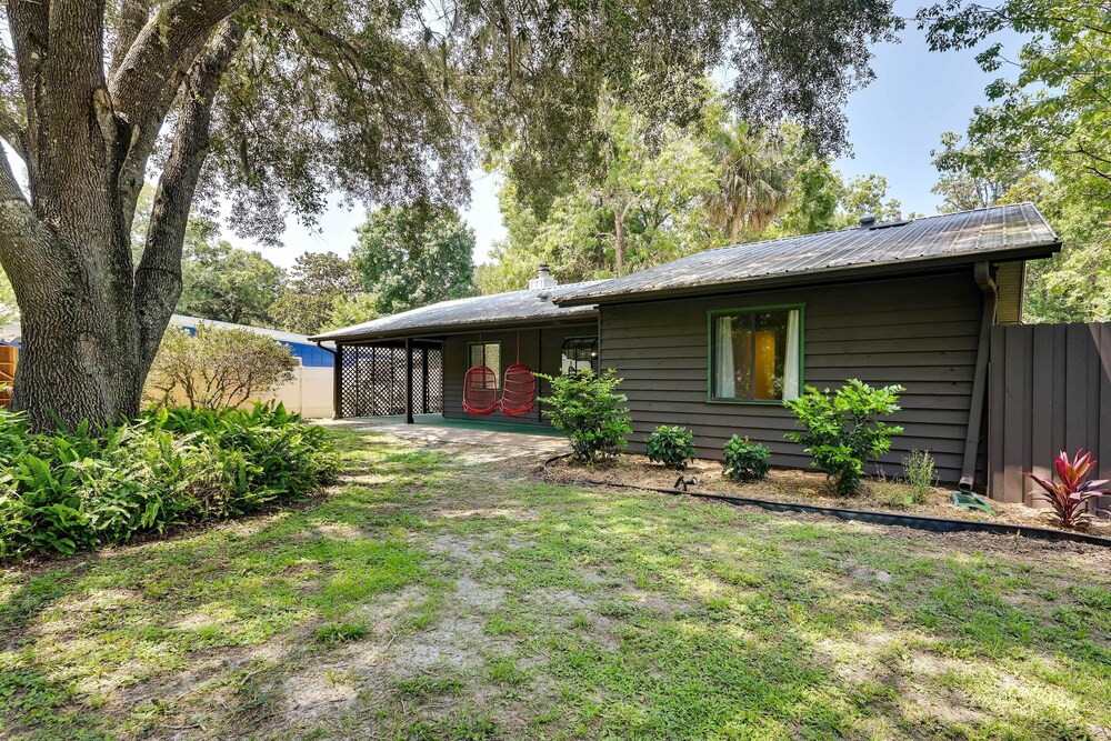 'chateau Relaxo' Homosassa Riverfront Cottage!
