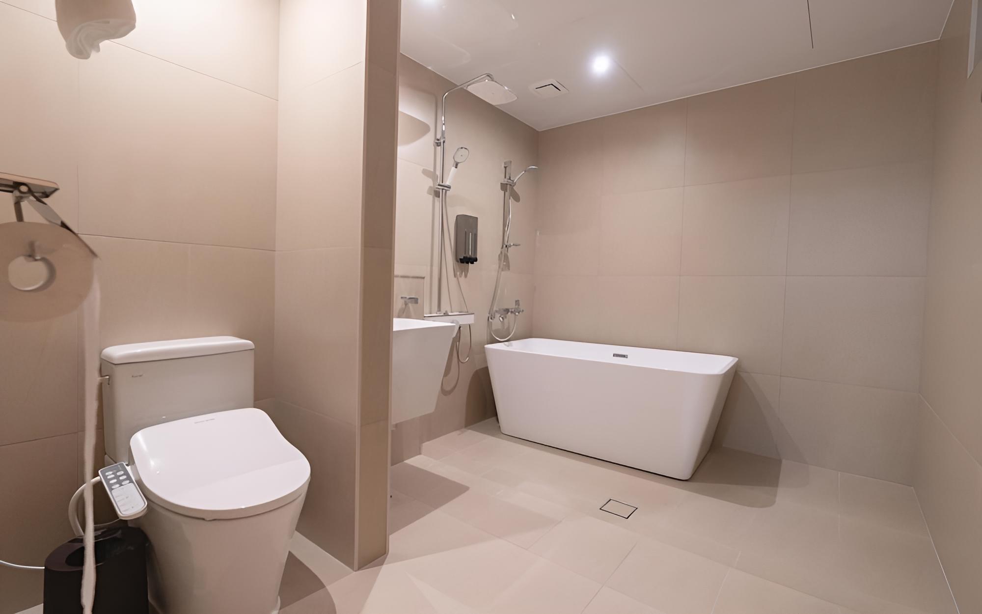 Jeonju Junghwasan-dong MH Hotel view 5