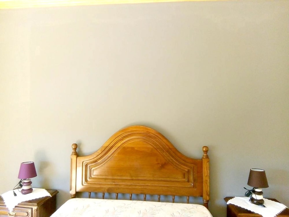 Apartment With 2 Bedrooms in Urqueira, With Wonderful Mountain View, Pool Access, Enclosed Garden view 4
