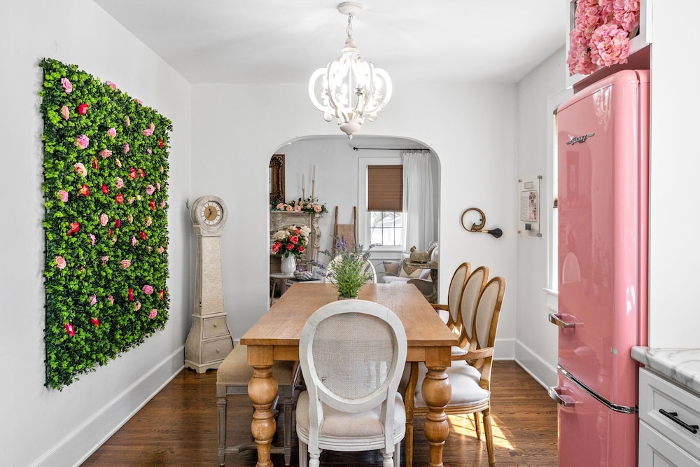 The Pink & Old Clarksville House
