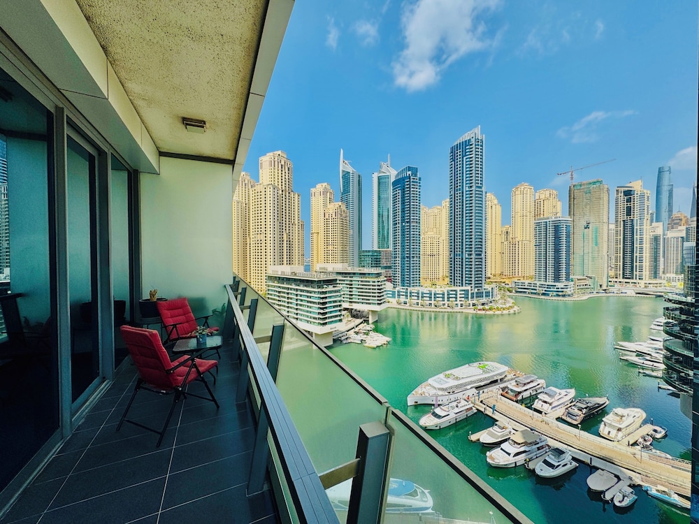 Venduras Cozy 1BR in Dubai Marina