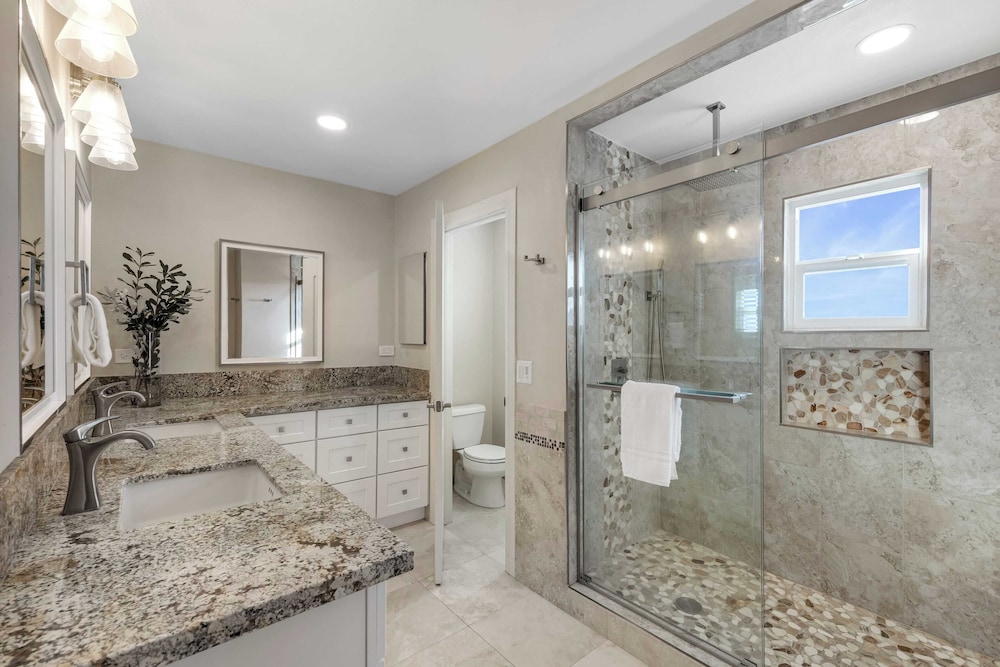 Bordeaux by Avantstay Private Pool, Hot Tub & Game Room Near Temecula
