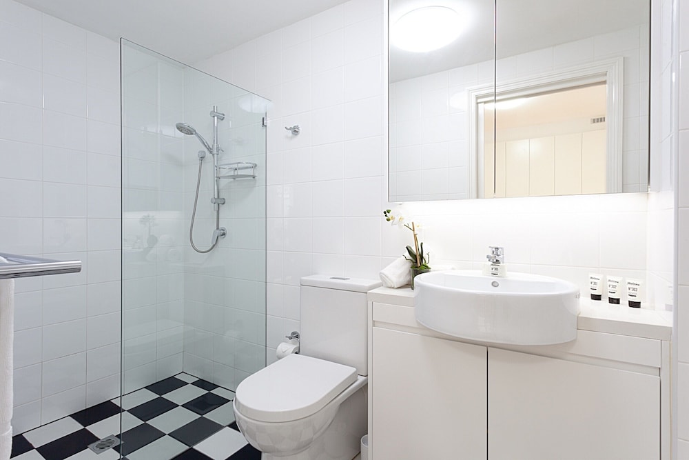 Leafy and Tranquil Inner West Studio Apartment