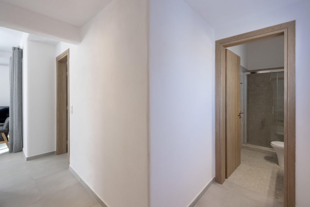 Cycladic Sunlight 2bedroom House view 2
