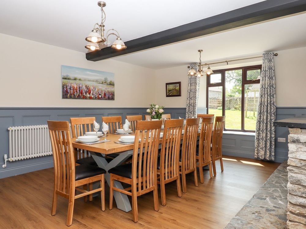 Nempnett Farmhouse