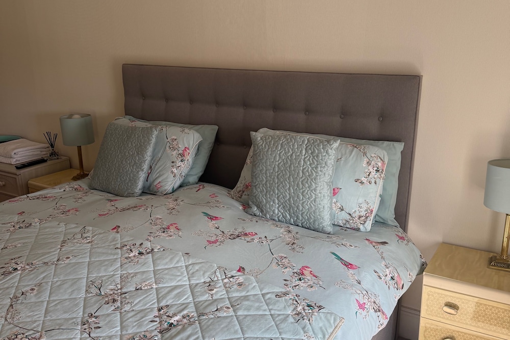 Strathlene House Retreat - 5 Bedrooms