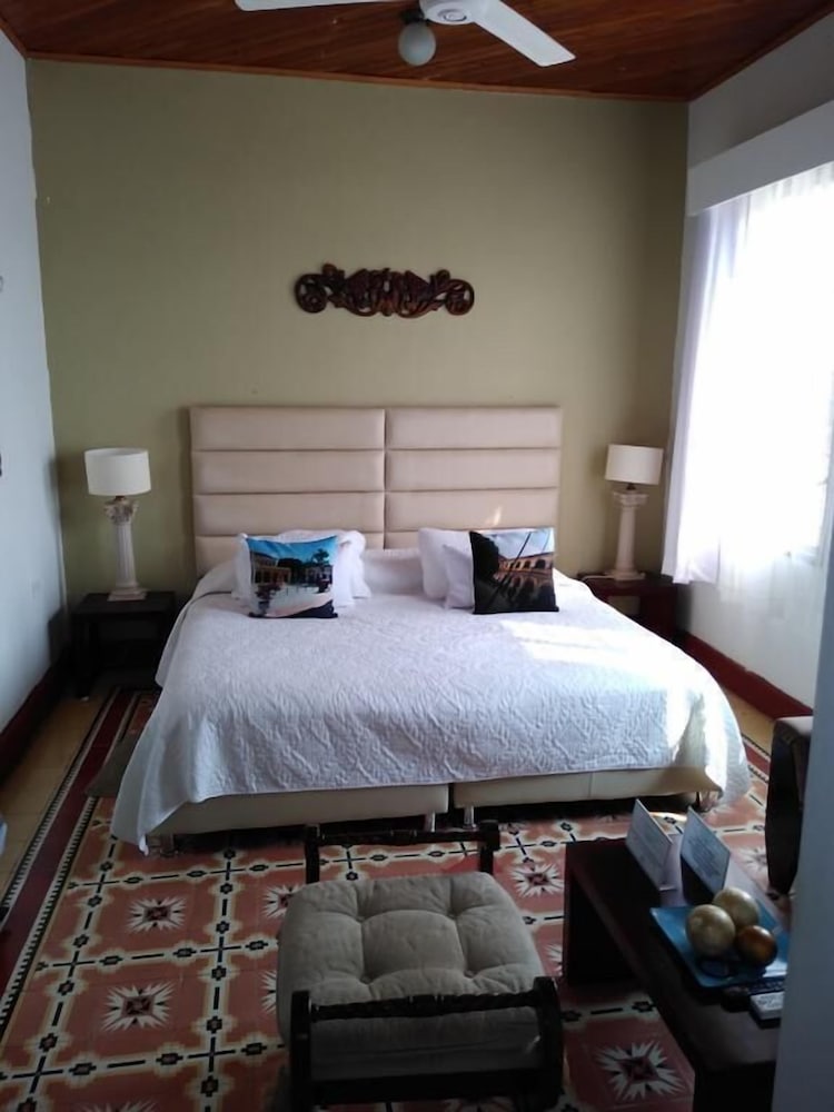 Casa Hotel Boutique Ana Lorenza - Property Image 2