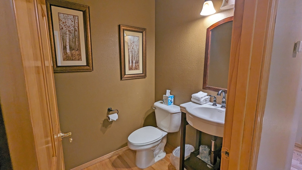 Mcnary 20 5 Bedroom Home