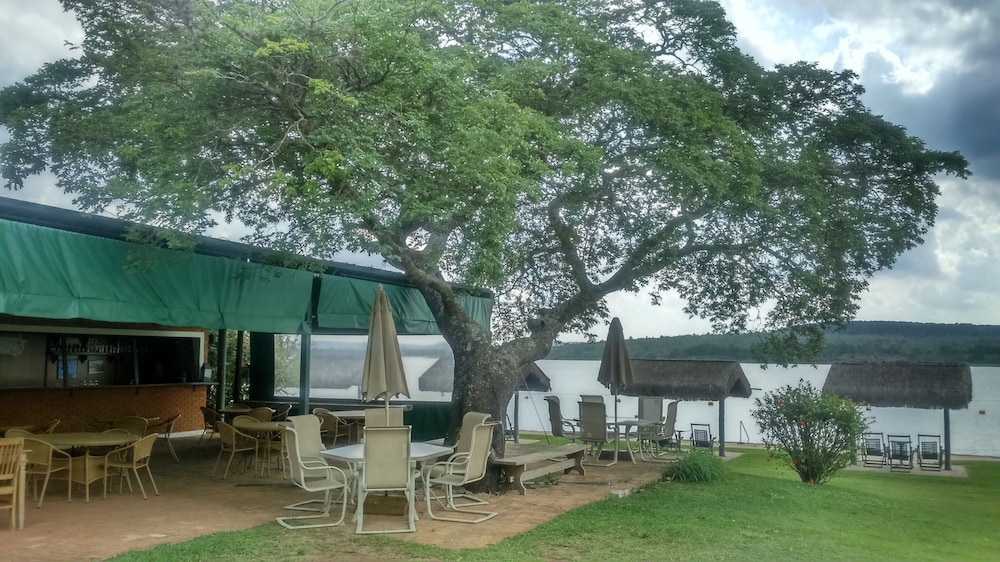 Casa Cerejeira Na Represa Do Broa