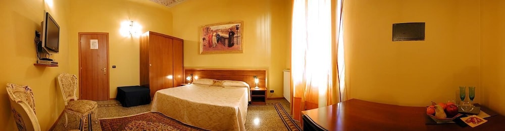 La Luna Guesthouse