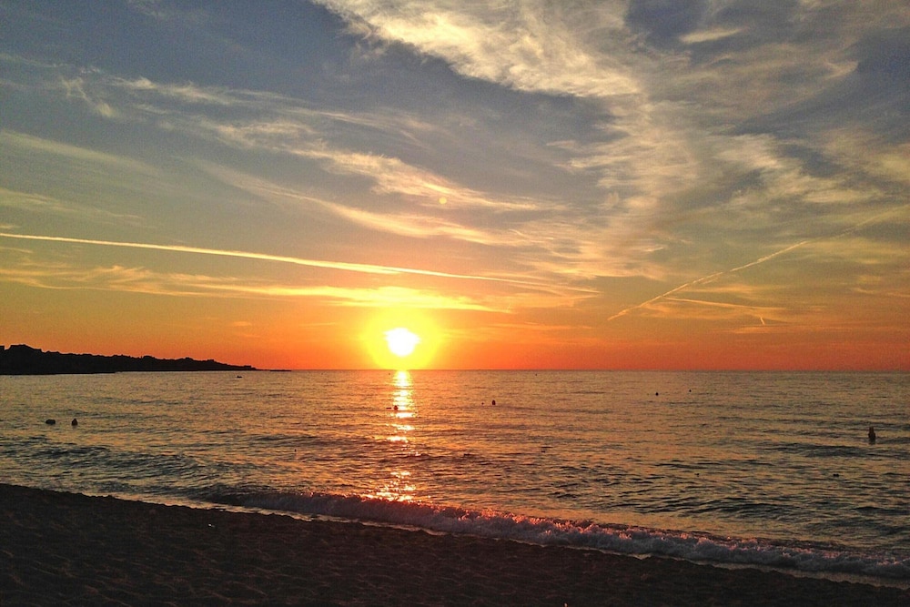 Romantic Getaway in L'ile-rousse photo 5