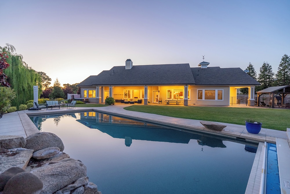Frontier Farmhouse