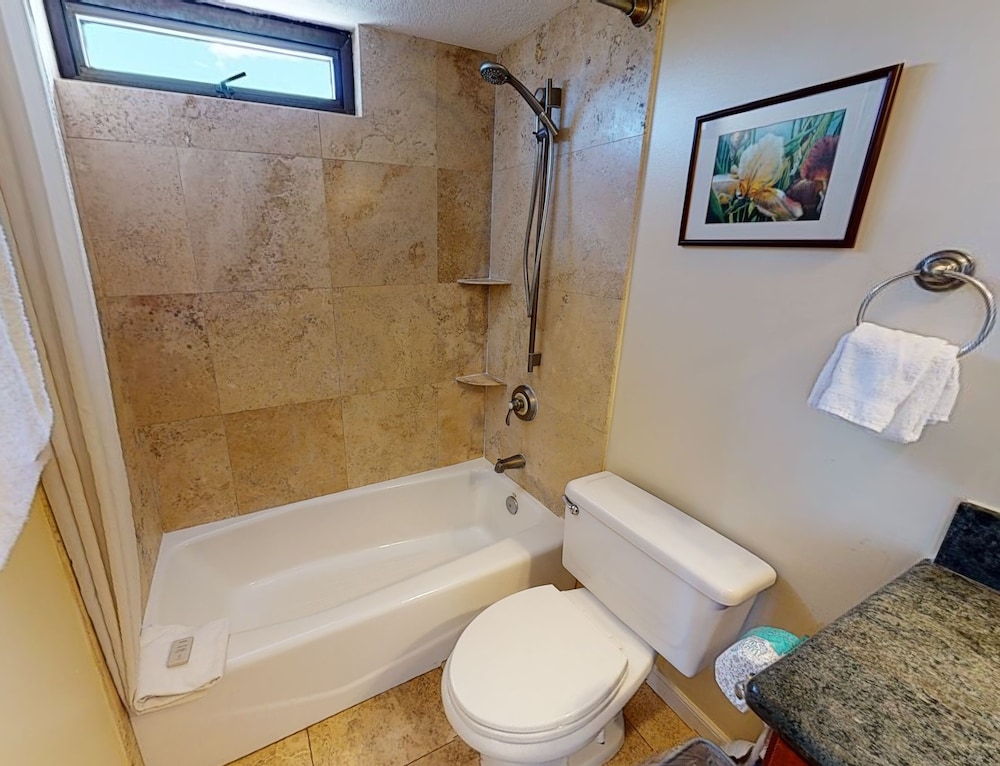 Waikiki Banyan Condo Located One Block From Waikiki Beach! by Koko Resort Vacation Rentals