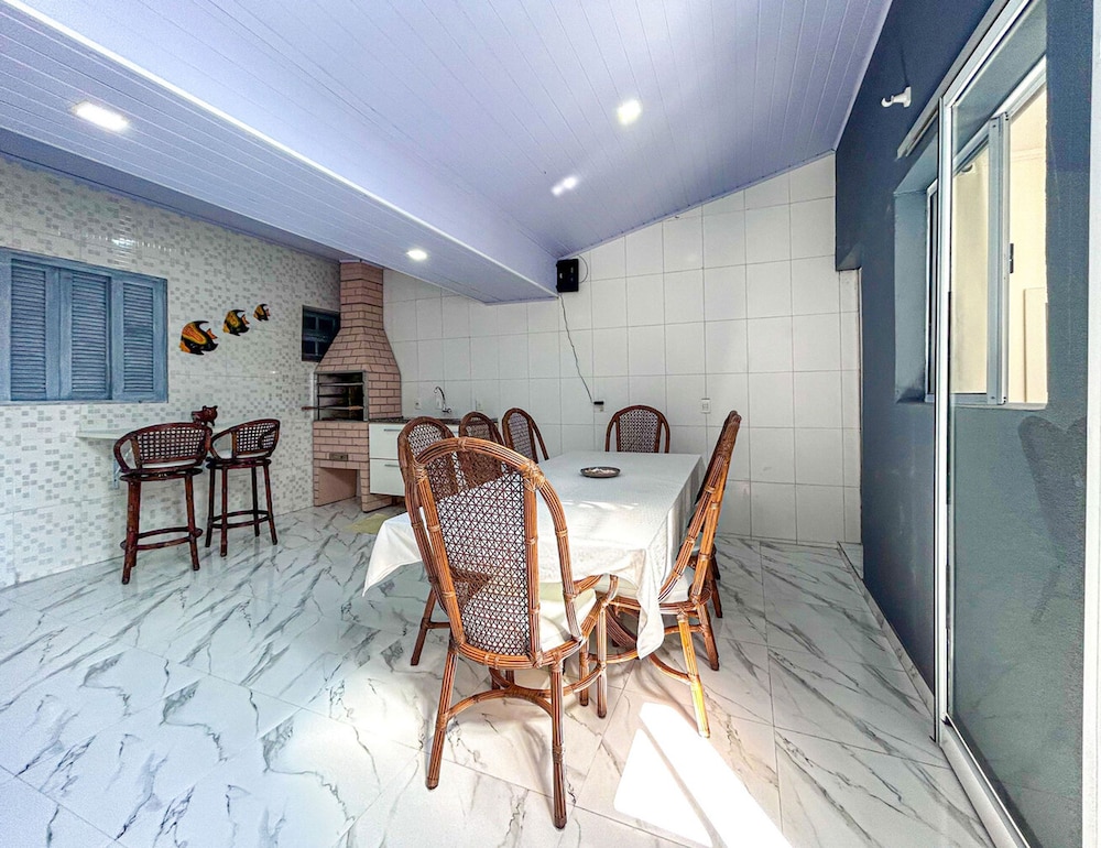 Casa c Tima Localiza o e Wi-fi em Bertioga SP