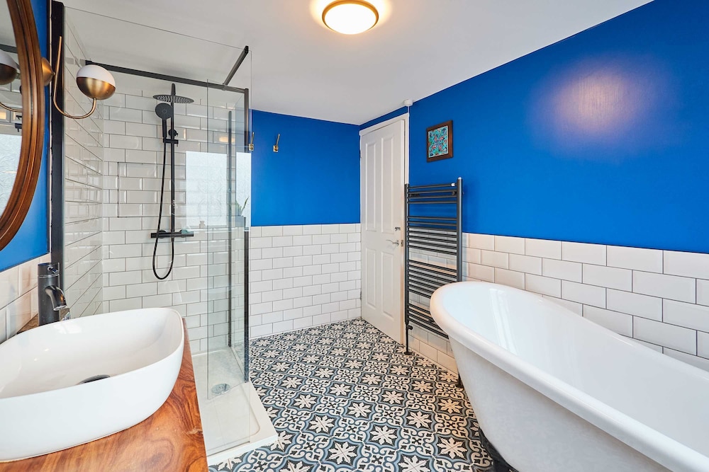 Host Stay By The Sea