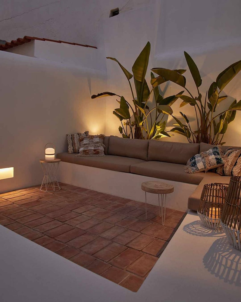 Casa Pateo - 1 min From the Beach - Free Wifi
