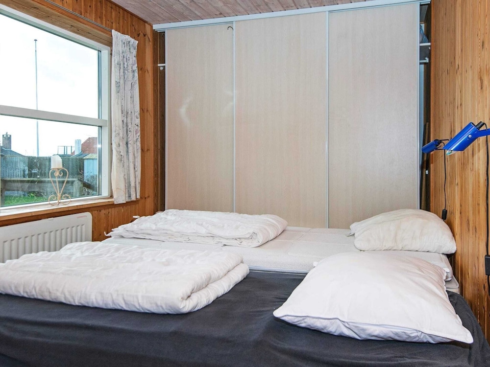 6 Person Holiday Home in Ronde