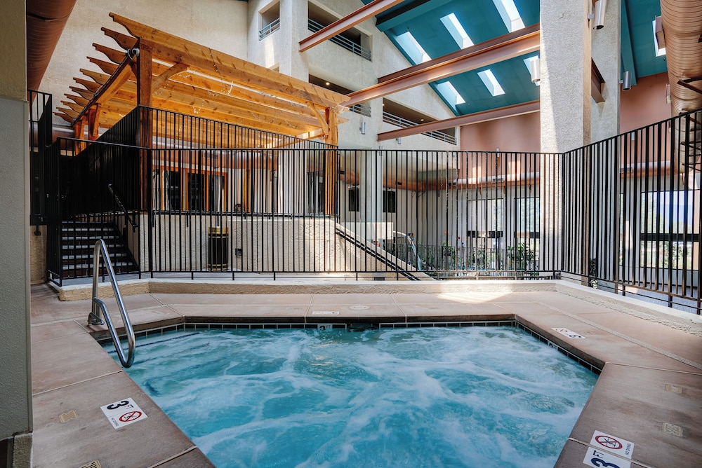 Lodge at Angel Fire Resort