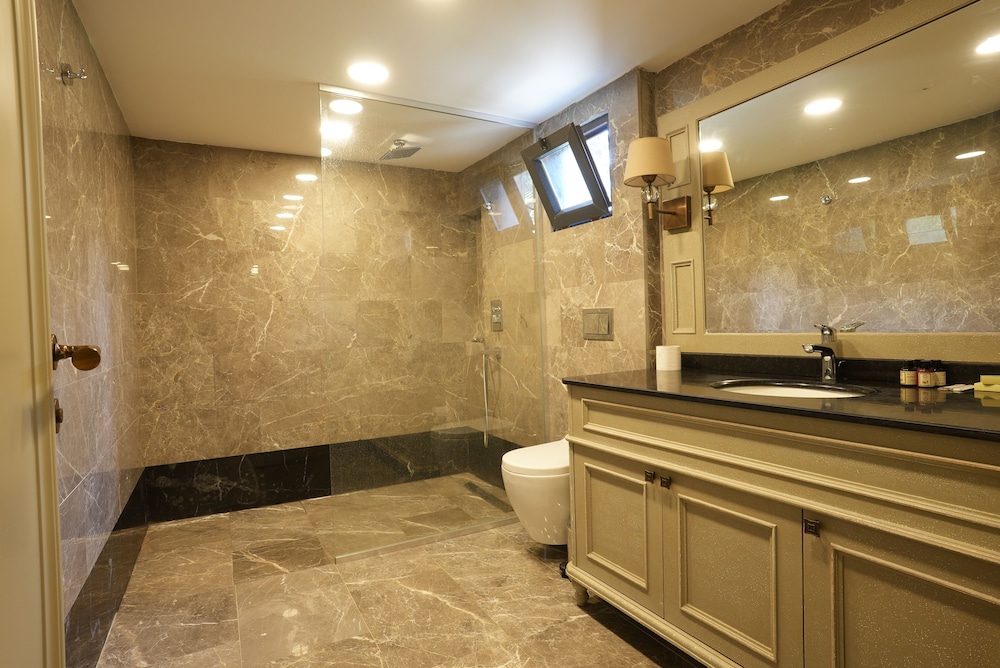 Layla Gocek - Yetişkinlere Özel - Image 76