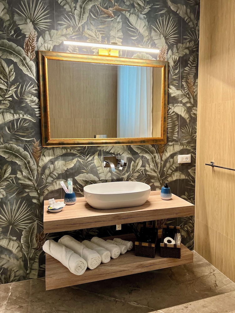 Fervore Luxury Rooms - Apartments