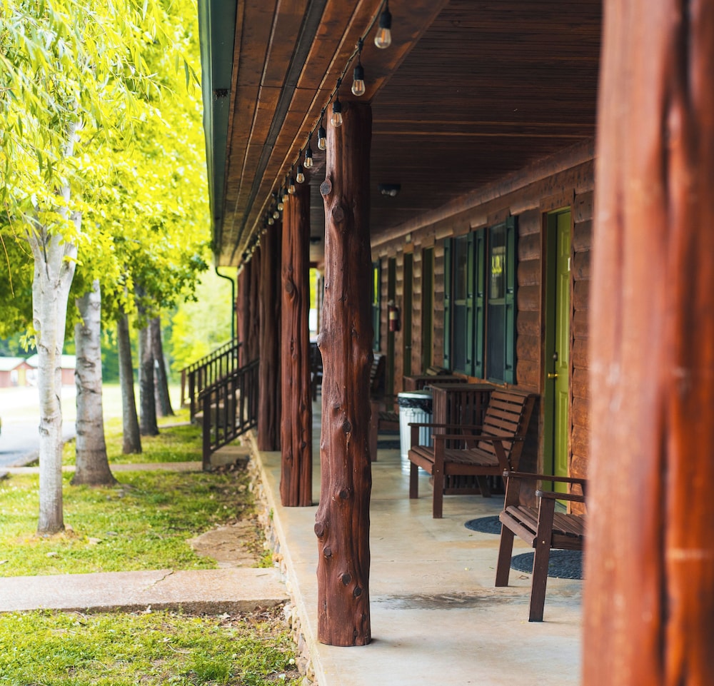 Bear Inn Retreat