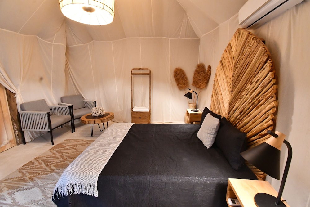 Arena y Mar Seaside Glamping Adults Only