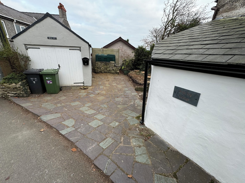 Bryn Teg Cottage