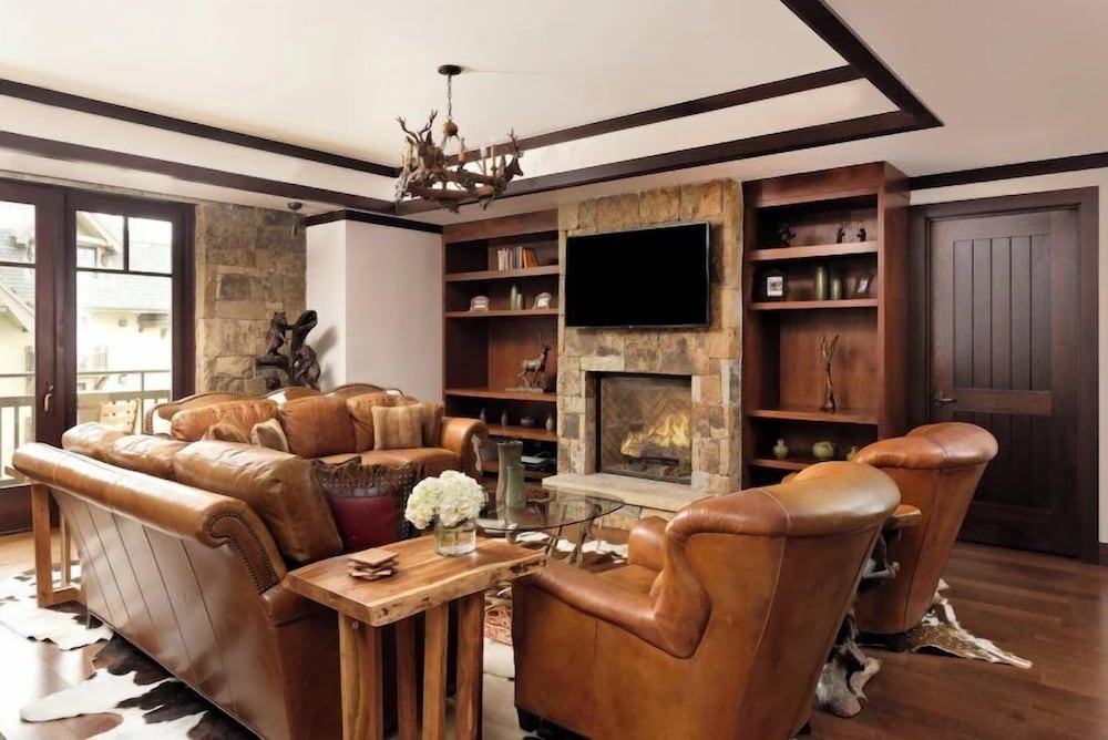 Luxury 3 Bedroom Residence at The Four Seasons in Vail Village
