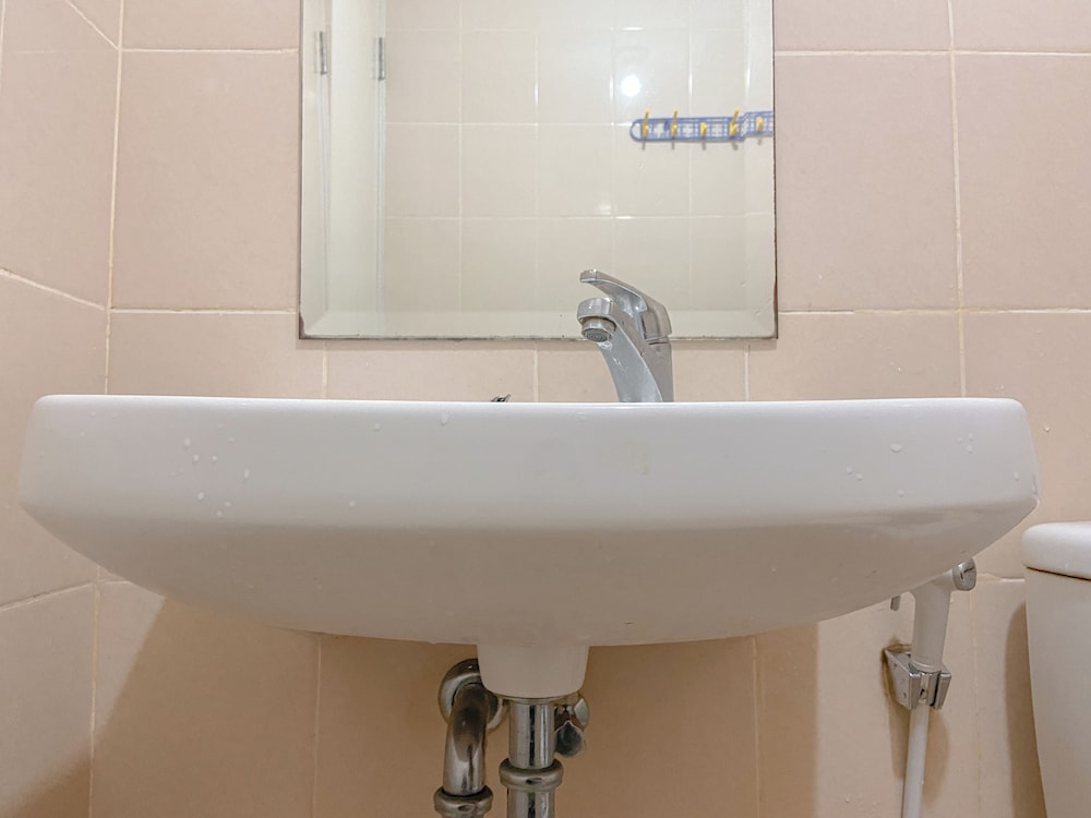 Simply And Cozy 2Br Apartment At Parahyangan Residence