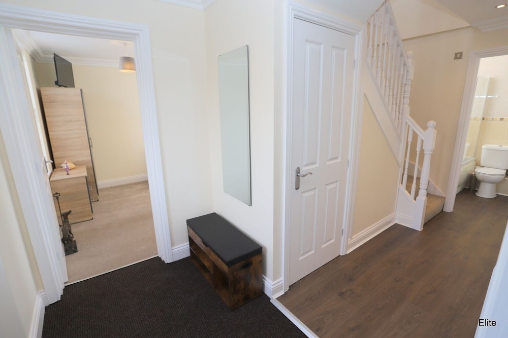 Beautiful 2-bed Sea Front House in Seaham, photo 13