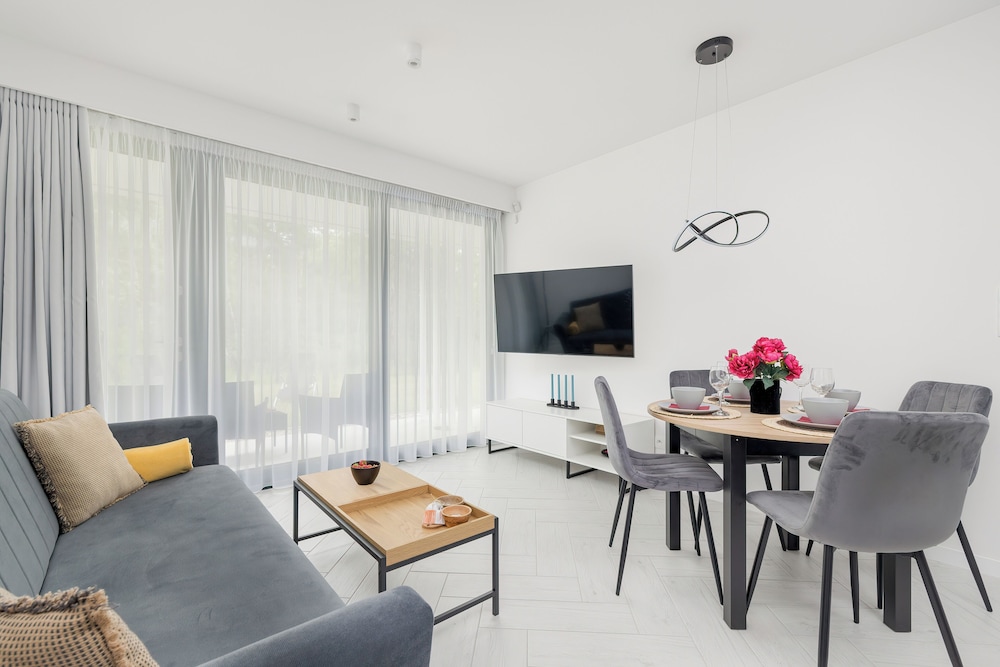 Beautiful Sea&lake Studio by Renters