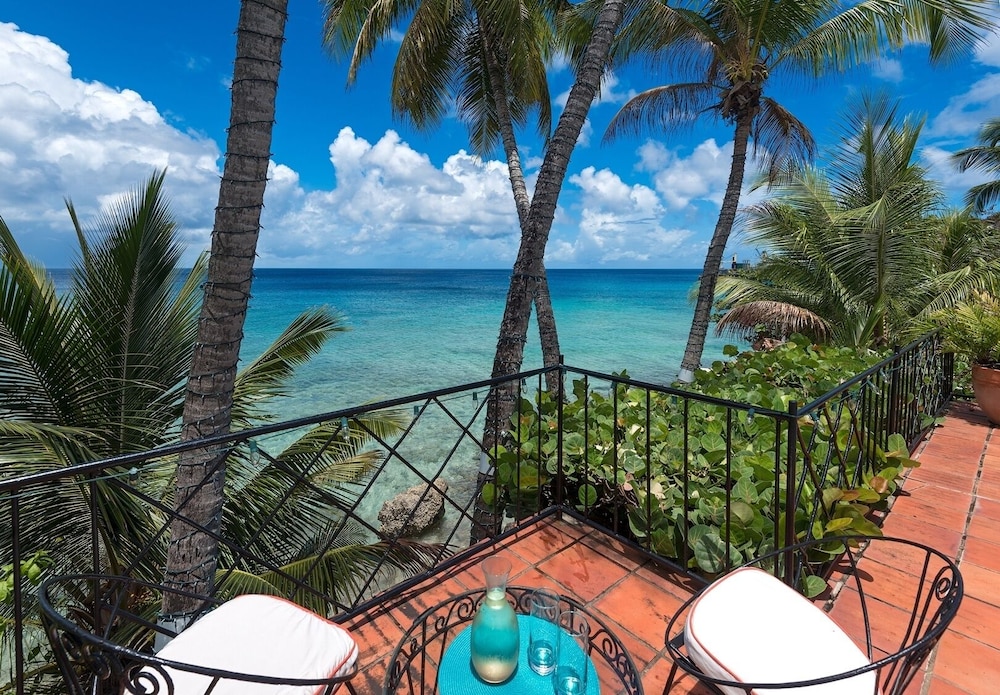 Secluded Beachfront Villa with Large Pool and Gardens - Fryers Well Bay by BSL Rentals