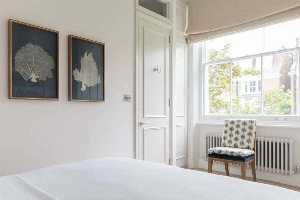 Coleherne Road III by Onefinestay