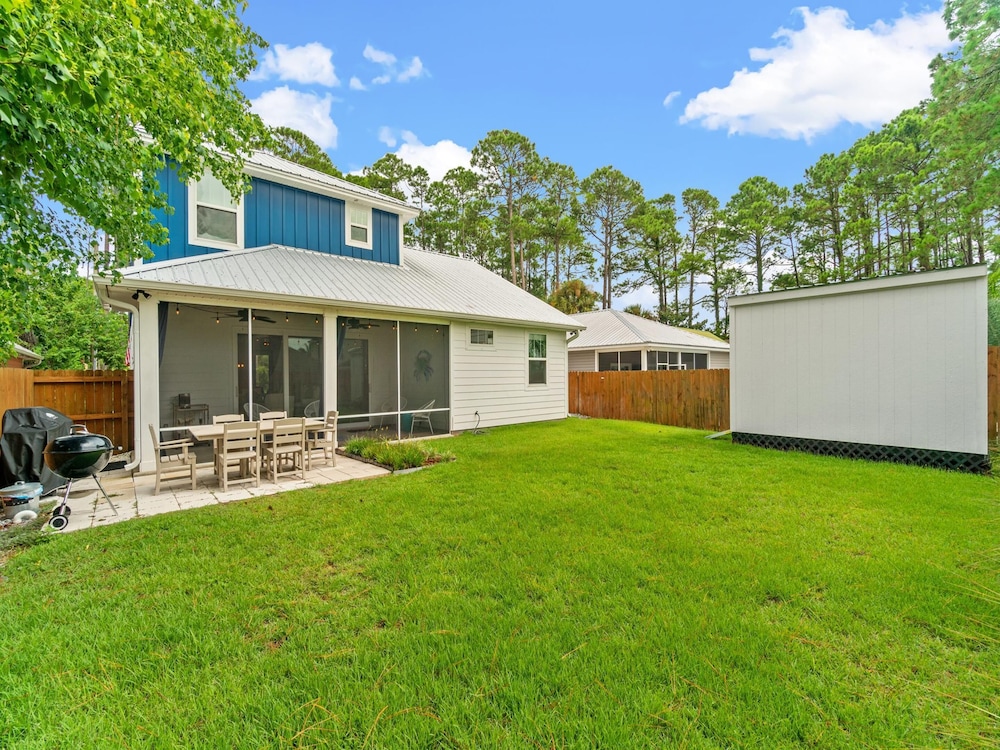 The Pinetree Retreat by Southern Vacation Rentals