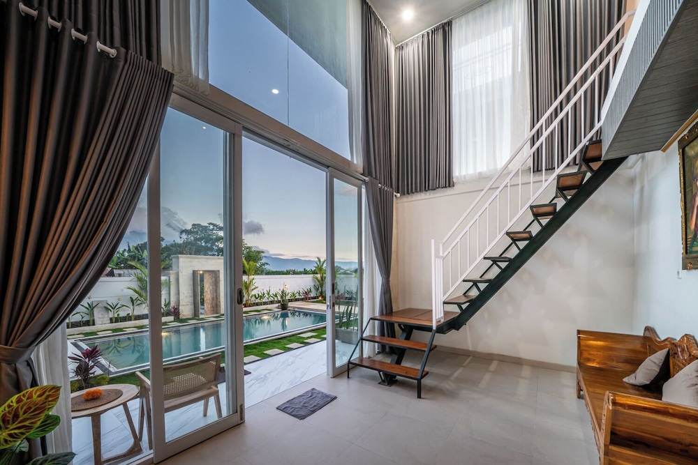 Hayana Villa