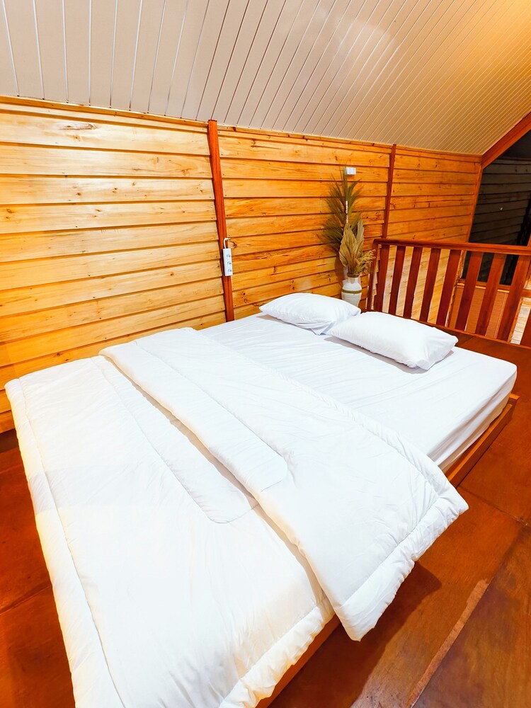 Miarzafa cabin house