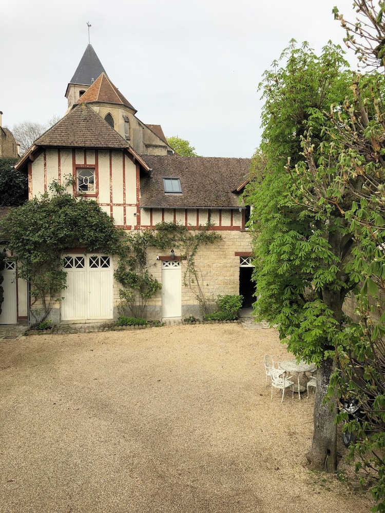 Photo 8